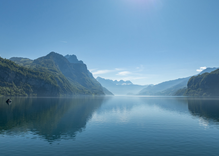 Einzigartige Seeufer-Villa in Weesen: Ein Paradies zwischen Bergen und See